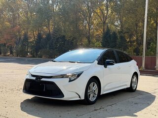 2023 Toyota Levin XII (E210) Рестайлинг, белый, 1500000 рублей, вид 1