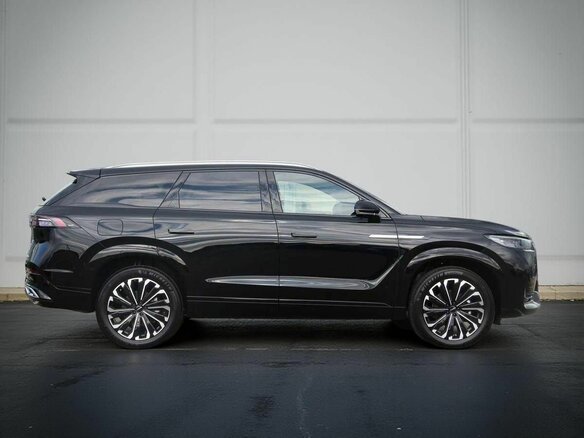 2025 Jaecoo J8, чёрный - вид 19