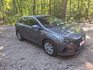 2021 Hyundai Solaris II Рестайлинг, серый, 1720000 рублей, вид 2