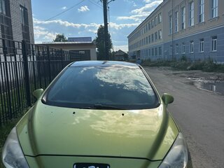 2008 Peugeot 308 I, зелёный, 180000 рублей, вид 3