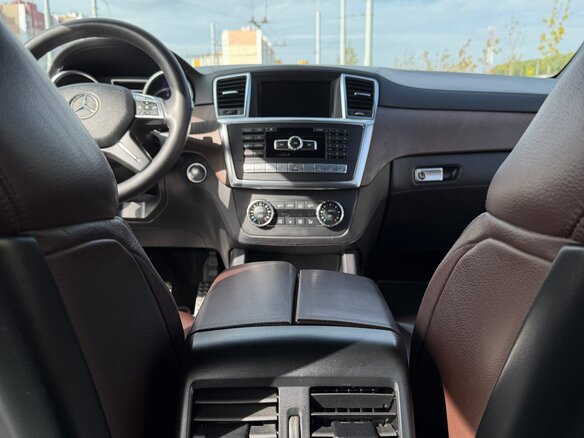 2012 Mercedes-Benz GL-Класс 500 II (X166), коричневый, 2200000 рублей - вид 7