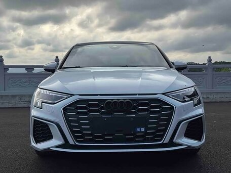 2023 Audi A3 35 TFSI Long IV (8Y), белый, 2100000 рублей, вид 2