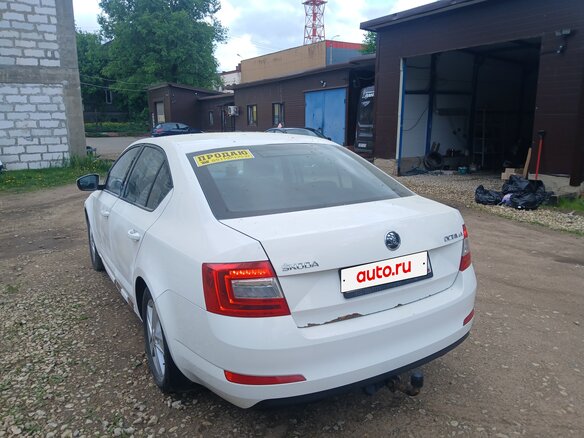 2015 Skoda Octavia III (A7), белый, 799000 рублей - вид 2