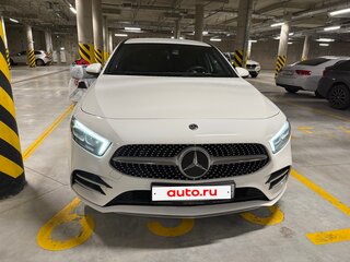 2019 Mercedes-Benz A-Класс 200 IV (W177), белый, 2400000 рублей, вид 2