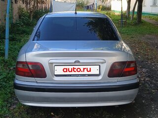 2001 Mitsubishi Carisma I Рестайлинг, серебристый, 280000 рублей, вид 3