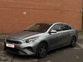 2022 Kia Cerato IV Рестайлинг, серый, 1350000 рублей - вид 3