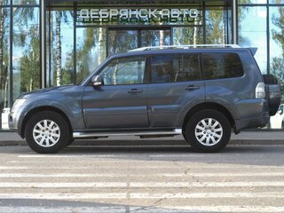 2008 Mitsubishi Pajero IV, серый, 1480000 рублей, вид 2