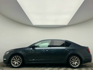 2017 Skoda Octavia III (A7) Рестайлинг, серый, 1795000 рублей, вид 4