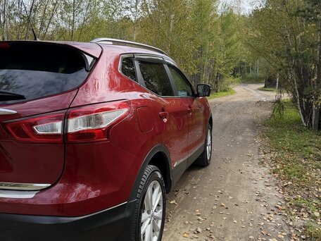 2014 Nissan Qashqai II, красный, 1500000 рублей, вид 5