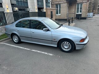 1997 BMW 5 серии 520i IV (E39), серебристый, 1500000 рублей, вид 3