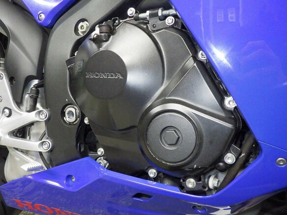 2021 Honda CBR 600RR, белый, 977000 рублей - вид 6