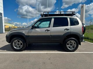 2020 Chevrolet Niva I Рестайлинг, серый, 1000000 рублей, вид 4