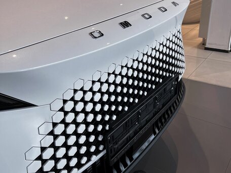 2026 Omoda C7, белый, 3099000 рублей, вид 5