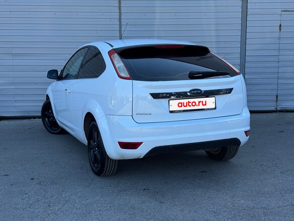 2008 Ford Focus II Рестайлинг, белый, 435000 рублей - вид 7
