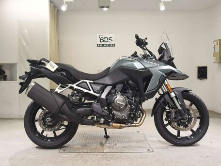 2024 Suzuki V-Strom 800DE, зелёный, 1190000 рублей, вид 2