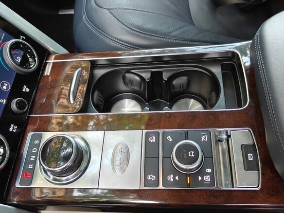 2018 Land Rover Range Rover IV Рестайлинг, чёрный - вид 4