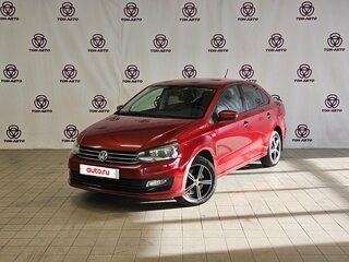 2016 Volkswagen Polo V Рестайлинг, красный, 893000 рублей, вид 1