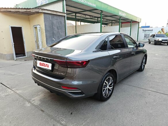 2023 Geely Emgrand II, серый, 1650000 рублей - вид 6