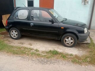 1998 Nissan Micra II (K11), чёрный, 190000 рублей, вид 3