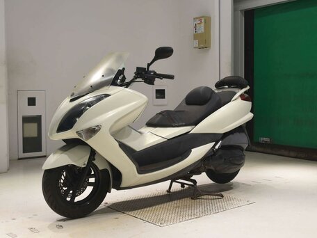 2007 Yamaha Majesty 250, белый, 299000 рублей, вид 4