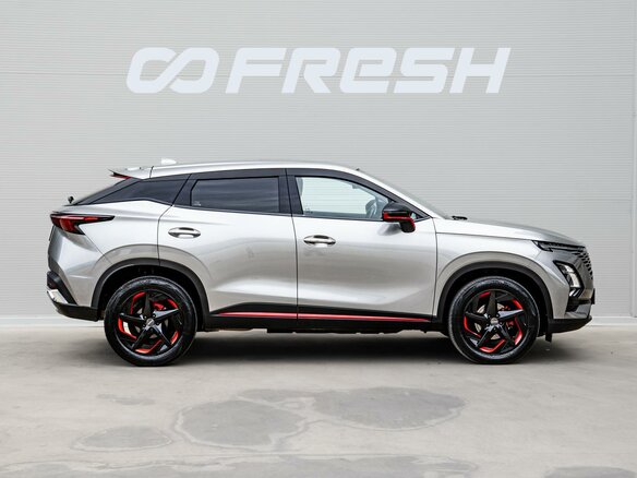 2023 Omoda C5 I, серый, 1745000 рублей - вид 4
