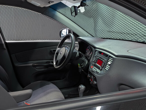 2010 Kia Rio II Рестайлинг, чёрный, 575000 рублей - вид 20
