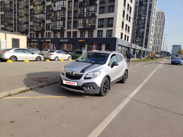 2015 Opel Mokka I, серебристый, 1130000 рублей - вид 3