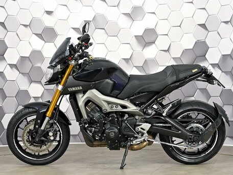 2014 Yamaha MT-09 (FZ-09), фиолетовый, 599000 рублей, вид 4