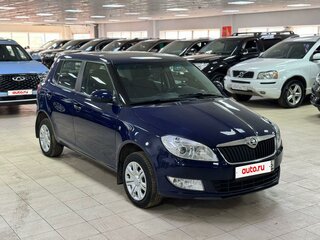 2013 Skoda Fabia II Рестайлинг, синий, 595000 рублей, вид 3