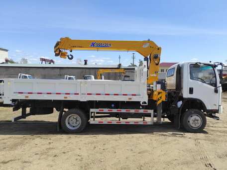 2026 Isuzu Elf (N-series), белый, 7690000 рублей, вид 3