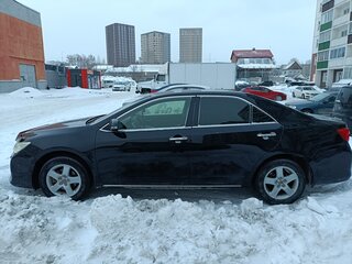 2012 Toyota Camry VII (XV50), чёрный, 1800000 рублей, вид 3