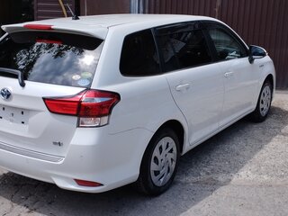 2018 Toyota Corolla Fielder XI (E160, E170) Рестайлинг 2, белый, 1435000 рублей, вид 2