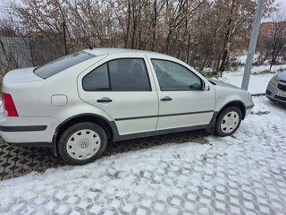 2000 Volkswagen Bora I, серебристый, 250000 рублей, вид 3