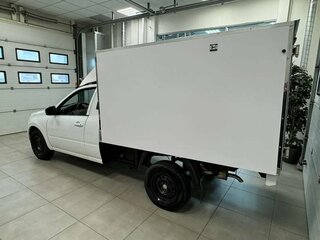 2026 LADA (ВАЗ) Granta, белый, 1555100 рублей, вид 2