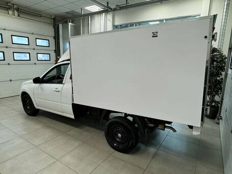 2026 LADA (ВАЗ) Granta, белый, 1555100 рублей, вид 2