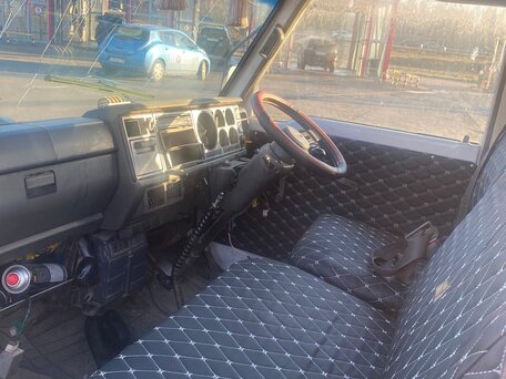 1989 Mazda Titan, белый, 520000 рублей, вид 5