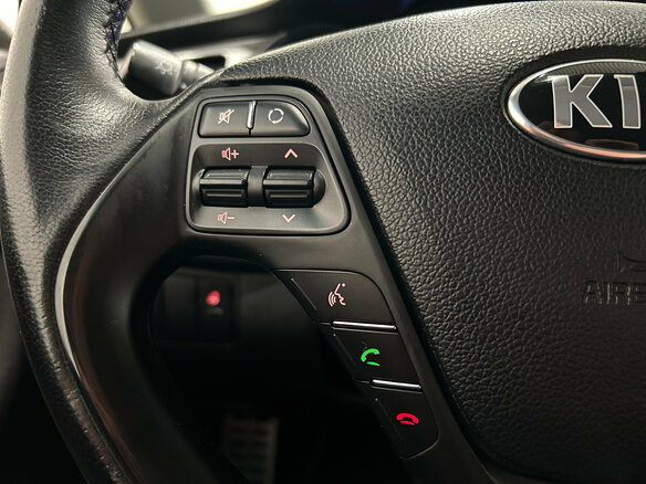 2017 Kia Ceed II Рестайлинг, чёрный - вид 18