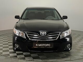 2010 Toyota Camry VI (XV40) Рестайлинг, чёрный, 850000 рублей, вид 2