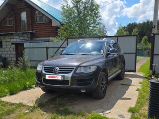 2009 Volkswagen Touareg I Рестайлинг, серый, 1450000 рублей, вид 1