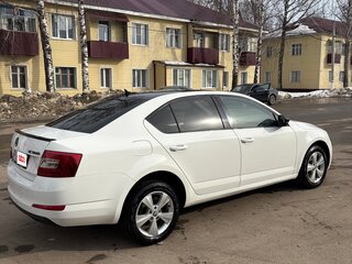 2016 Skoda Octavia III (A7), белый, 1100000 рублей, вид 2