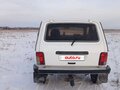2000 Lada (ВАЗ) 2121 (4x4) I Рестайлинг, белый, 350000 рублей - вид 4