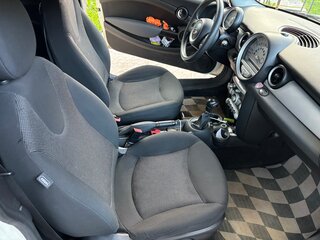2010 Mini Hatch One II (R56) Рестайлинг, белый, 950000 рублей, вид 5