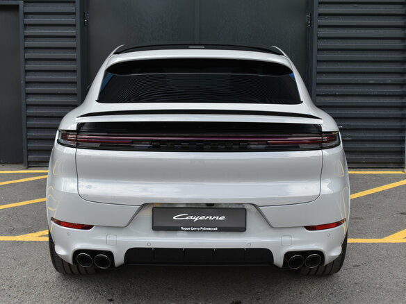 2026 Porsche Cayenne Coupé III Рестайлинг, серый, 19490000 рублей - вид 7