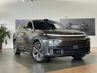 2025 Li Auto (Lixiang) L7 52.3 kWh I Рестайлинг, серый, 10590000 рублей, вид 3