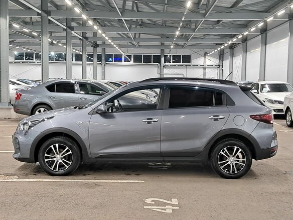 2021 Kia Rio X IV Рестайлинг, серый, 1700000 рублей - вид 7