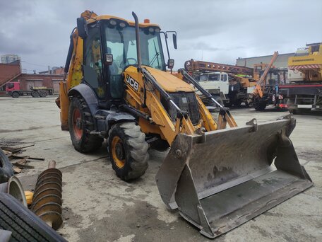 2011 JCB 3CX, жёлтый, 5300000 рублей, вид 4