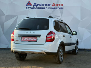 2023 Lada (ВАЗ) Granta Cross I Рестайлинг, белый, 899000 рублей, вид 5