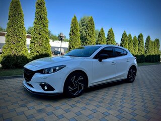 2013 Mazda 3 III (BM), белый, 1275000 рублей, вид 3