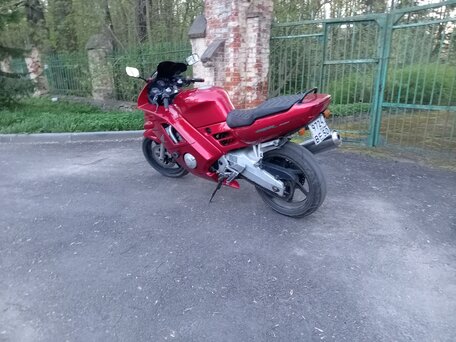 1995 Honda CBR 600F, красный, 285000 рублей, вид 1