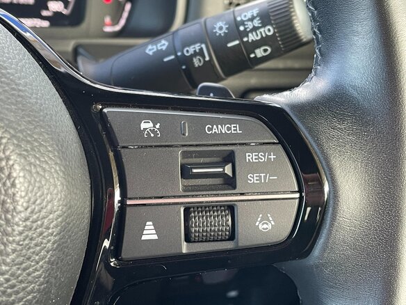 2023 Honda Stepwgn Spada VI, белый, 2300000 рублей - вид 19